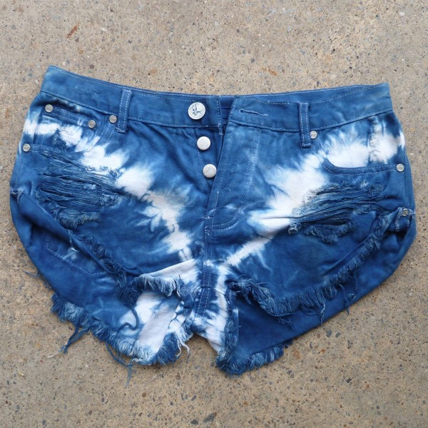 Indigo Dyed Shibori Denim Shorts12